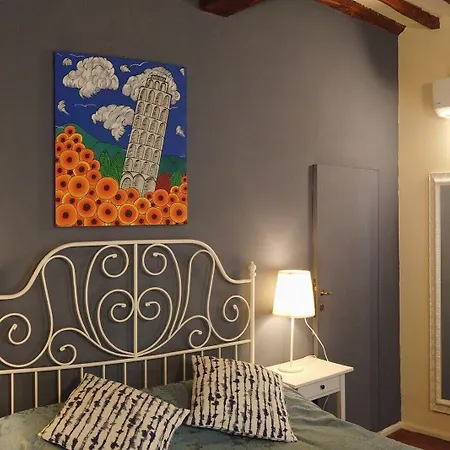 Bed & Breakfast Attico Sulla Torre 4*