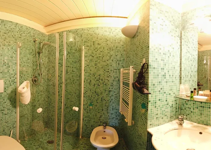 Attico Sulla Torre Couette-café 4*