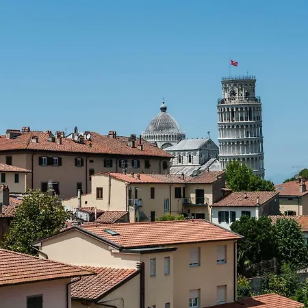 Attico Sulla Torre 4* Pisa